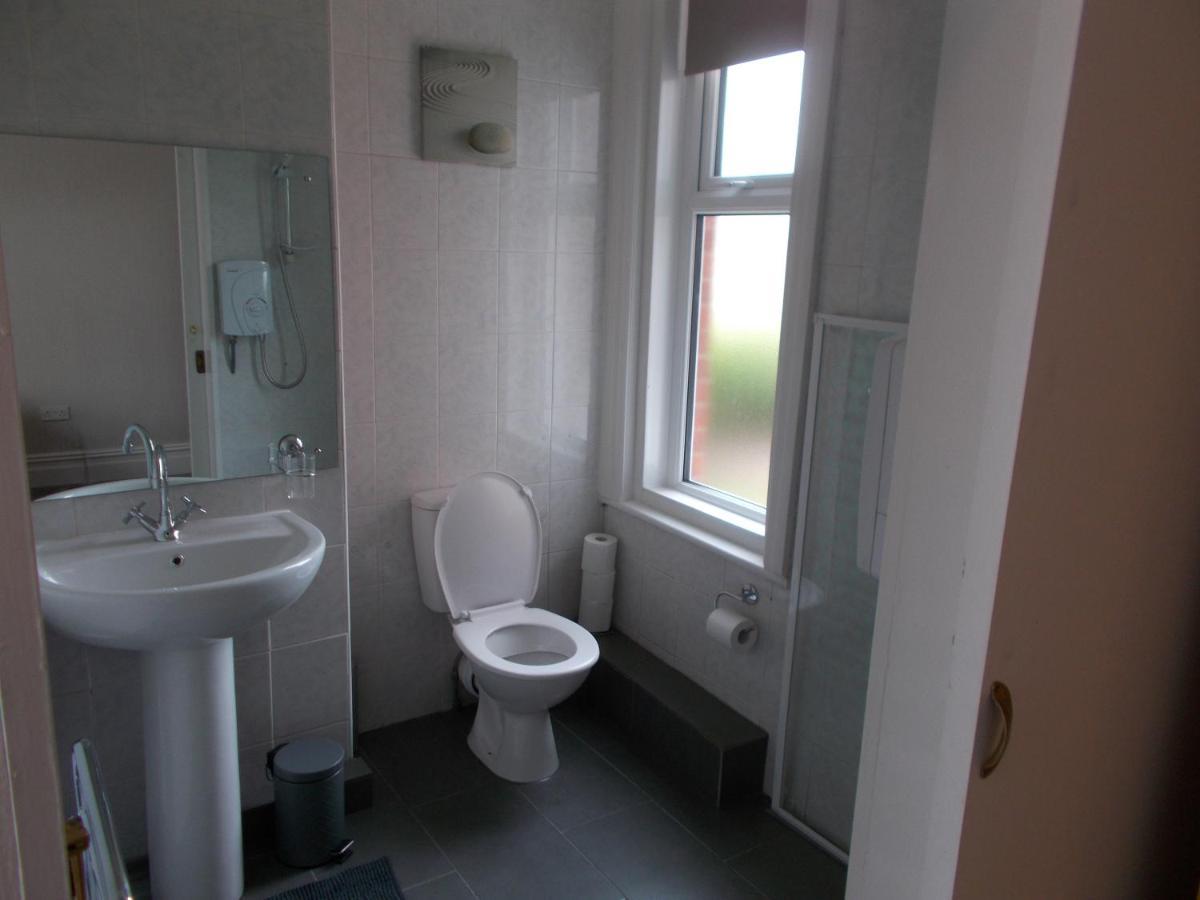 Kelso House Holiday Flats แบล็คพูล ภายนอก รูปภาพ